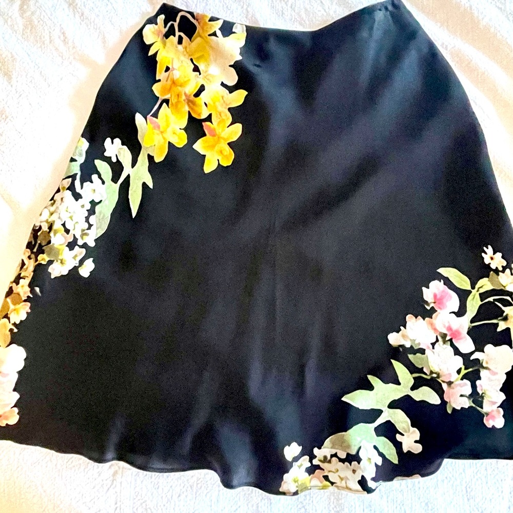 Brooks Brothers skirt, silk, size 2P